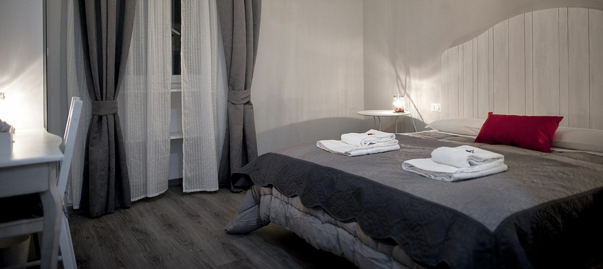 Tinkerbell Bed and Breakfast Rom Exteriör bild
